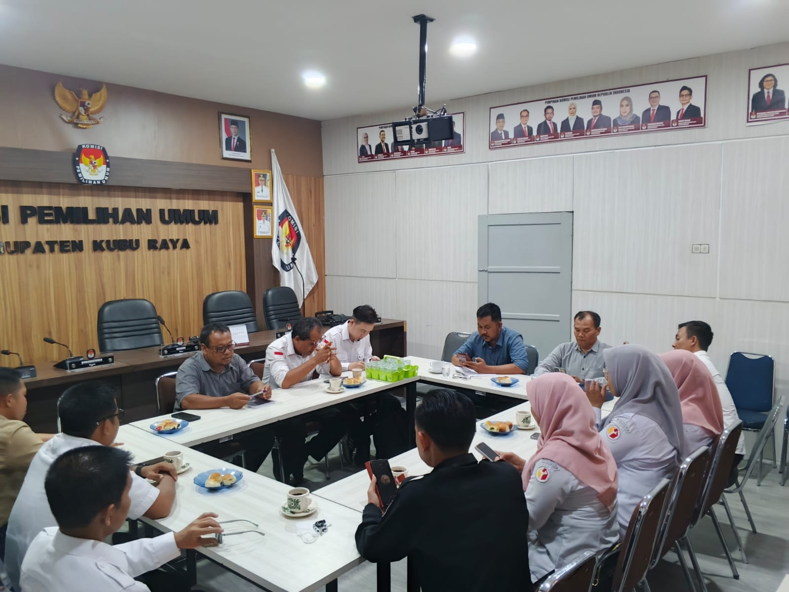 Bawaslu Kubu Raya Awasi Pemutakhiran Data Partai Politik Semester I Tahun 2026