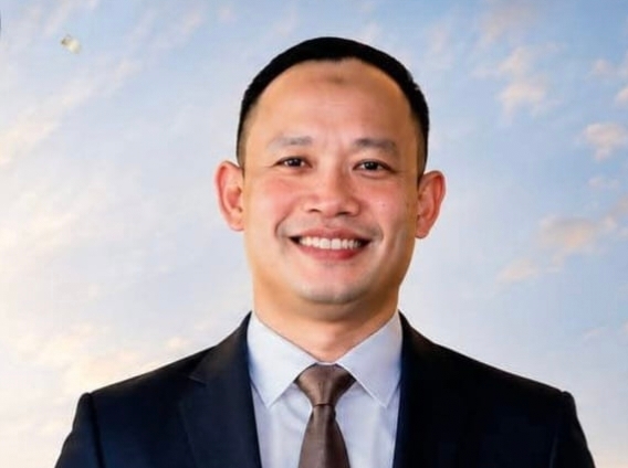 Kiprah Uti Roysen, Putra Ketapang yang Sukses Berkarir di Industri Penerbangan Nasional dan Dunia Akademik
