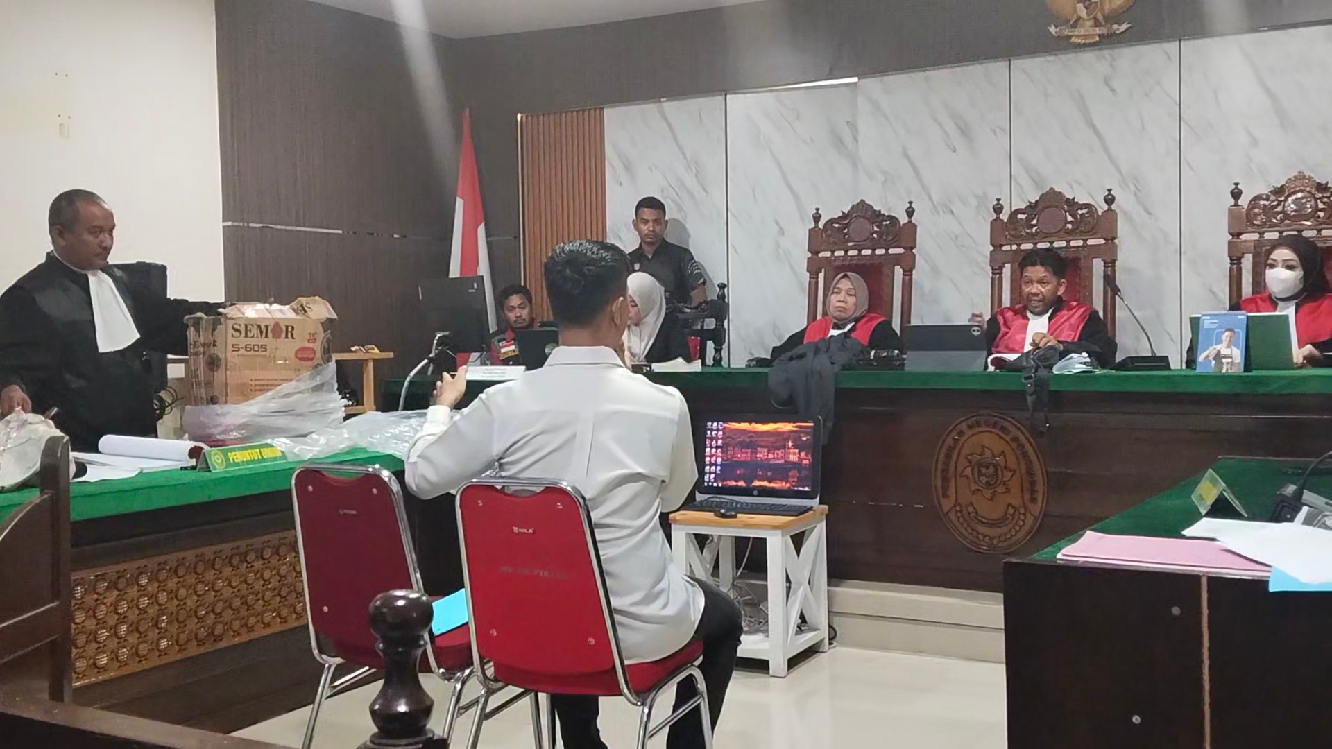 ATM "Misterius" hingga Mantan Kapolres Melawi Disebut, Terdakwa Sidang Kasus Narkoba Meigi Alrianda Berikan Pengakuan