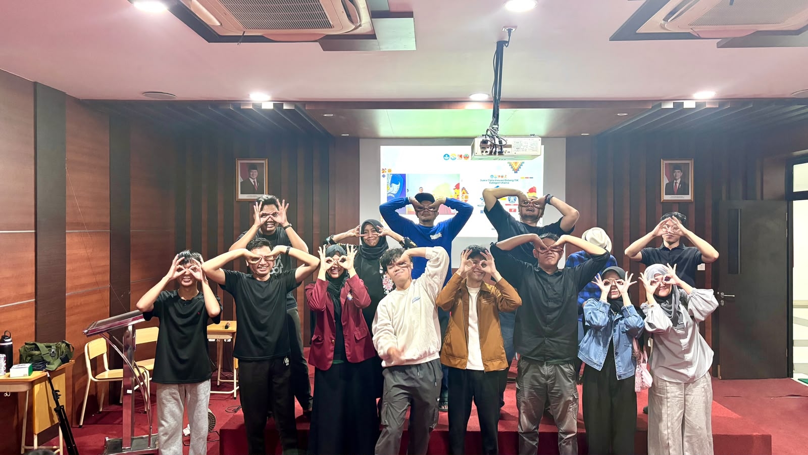 Politeknik Negeri Sambas Raih Tiga Juara KMIPN VIII 2026