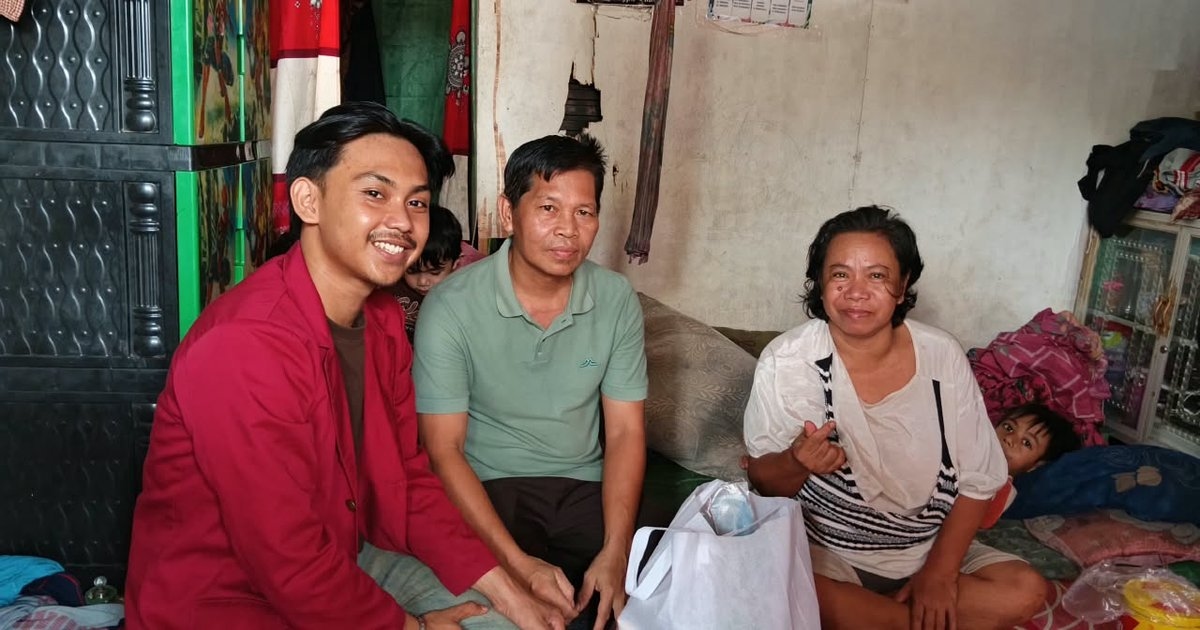 BEM KM UM Pontianak Kabinet Katalisator Salurkan Sembako ke Warga Limbung