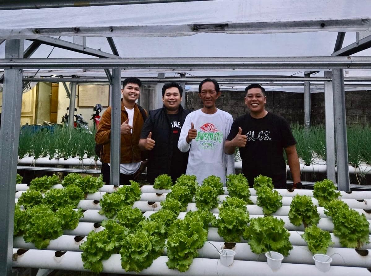 DPD KNPI Kota Pontianak dan Kareg BGN Kalbar Tinjau Petani Lokal, Pastikan Suplai Dapur MBG Berasal dari Produk Daerah