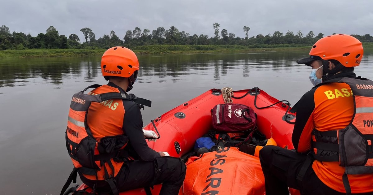 Hari Ketiga Pencarian, Tim SAR Temukan Warga Tenggelam di Sungai Kapuas