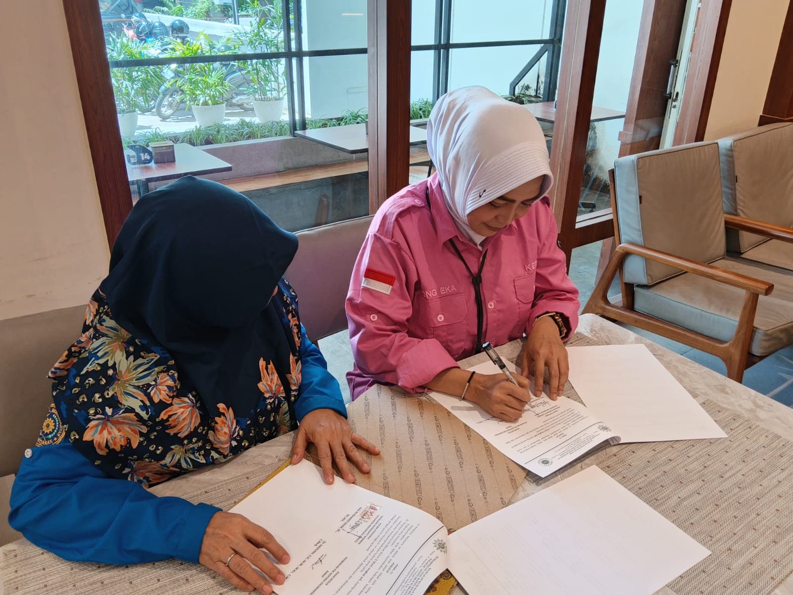 Posbakum PW Aisyiyah Kalbar dan LBH HWCI Teken MoU, Perkuat Layanan Bantuan Hukum Inklusif