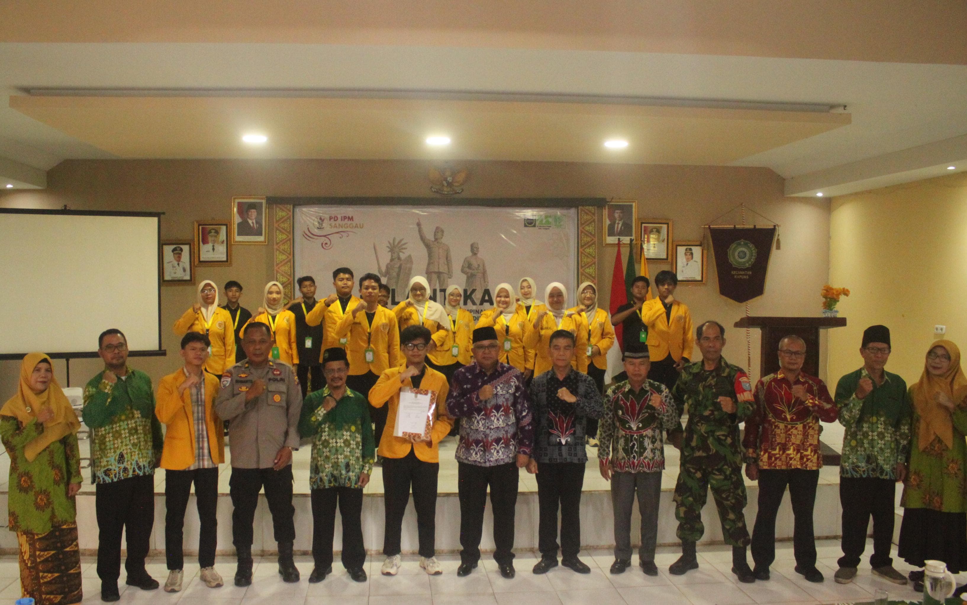 Usung Tema Manifestasi Pelajar Bumi Daranante, PD IPM Sanggau Resmi Dilantik