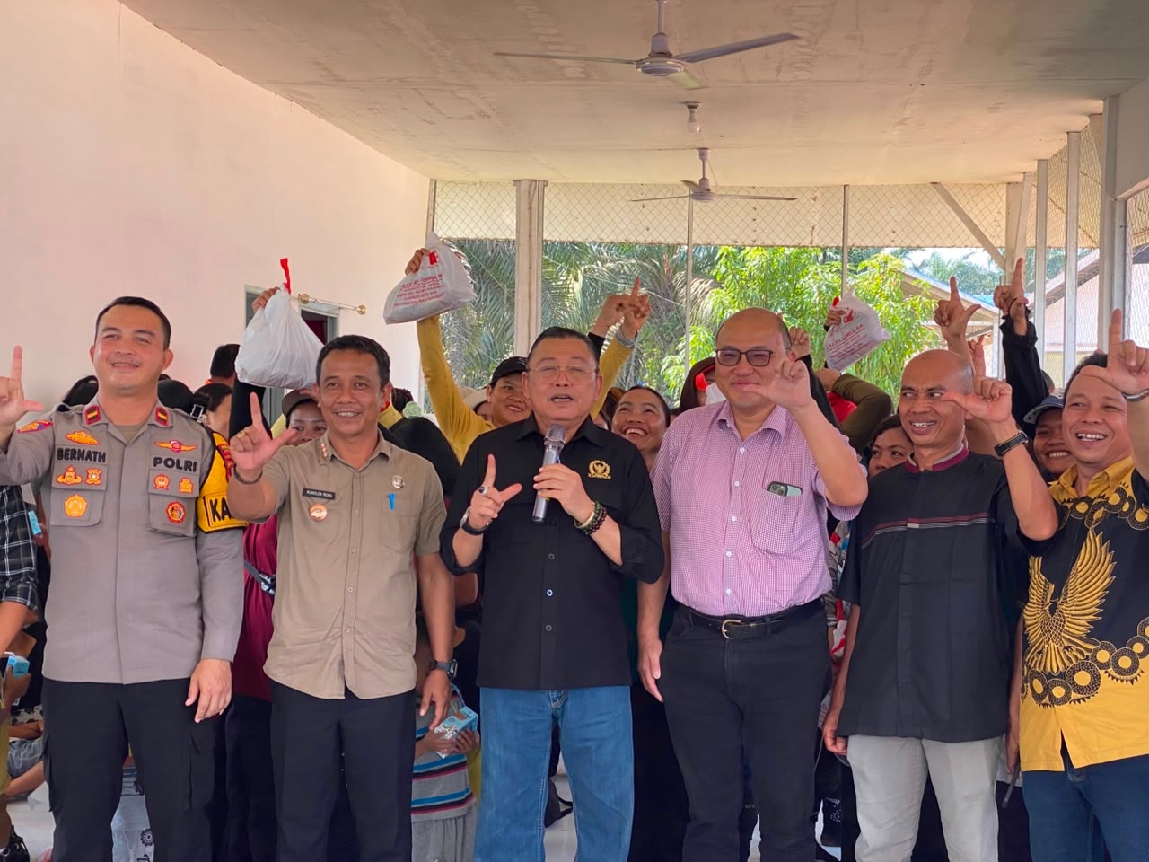 Sambangi Pekerja PT GRS, Cornelis Dorong Trickle-Down Effect untuk Perkuat Gizi dan Cegah Stunting