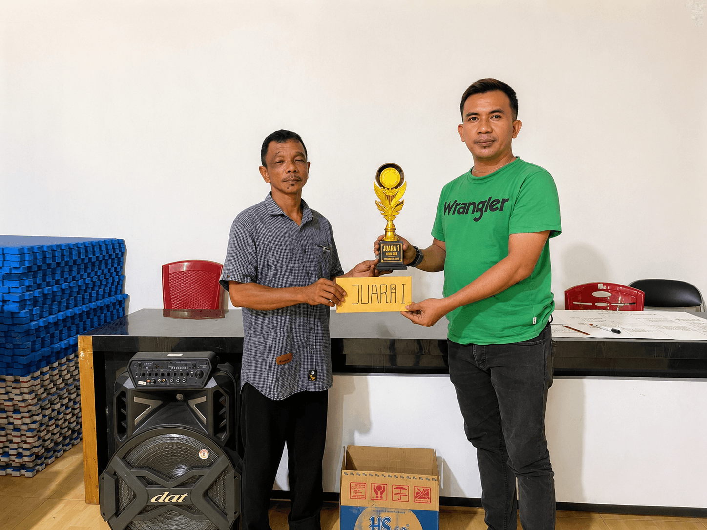 Adu Strategi 160 Peserta, Aska Sedahan Jaya Keluar sebagai Jawara Remi Box Benawai Agung Cup
