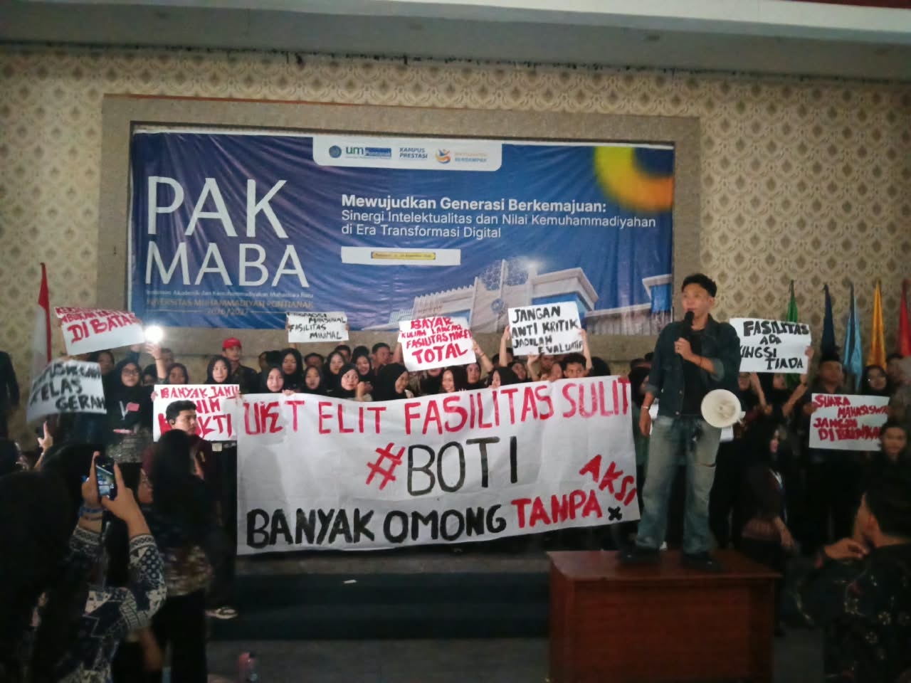 PAK MABA Jadi Panggung Kritik, BEM UM Pontianak Sentil Fasilitas Kampus